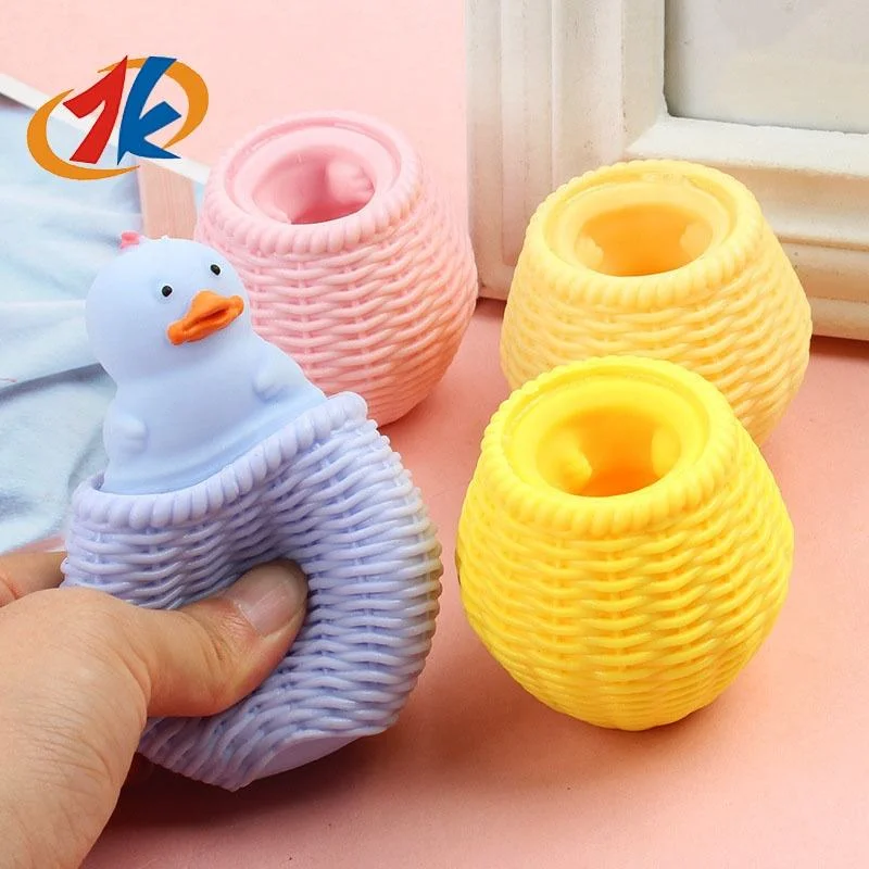 2023 New Ins Style Vent Chicken Coop Cup Squeeze Cup Pinch Happy Pet Cup Spoof Decompression Toys Squeeze Squeak Toys